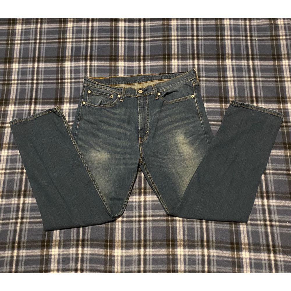 Levis 505 Regular Fit Jeans Mens 36x30‎ Medium Wash Blue Denim 00505-1064
